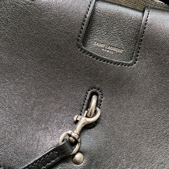 Saint Laurent Crossbody Messenger Bag - Picture 2 of 11